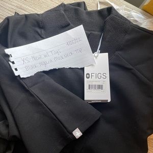 Figs Ngara scrub Top NEW with TAGS